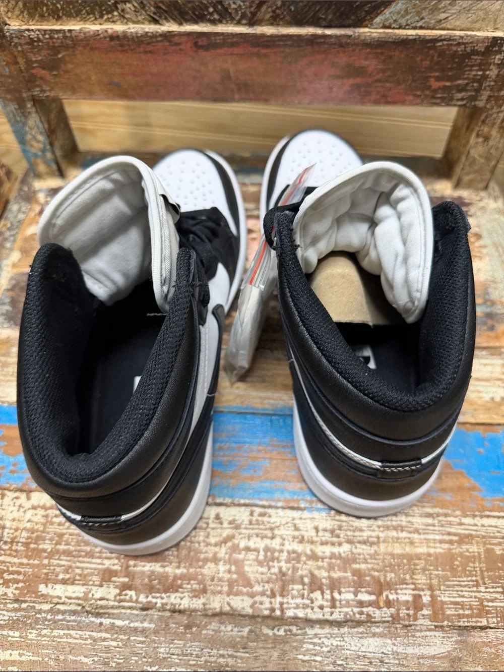 Jordan Men Sneakers Black White High Top Size 10